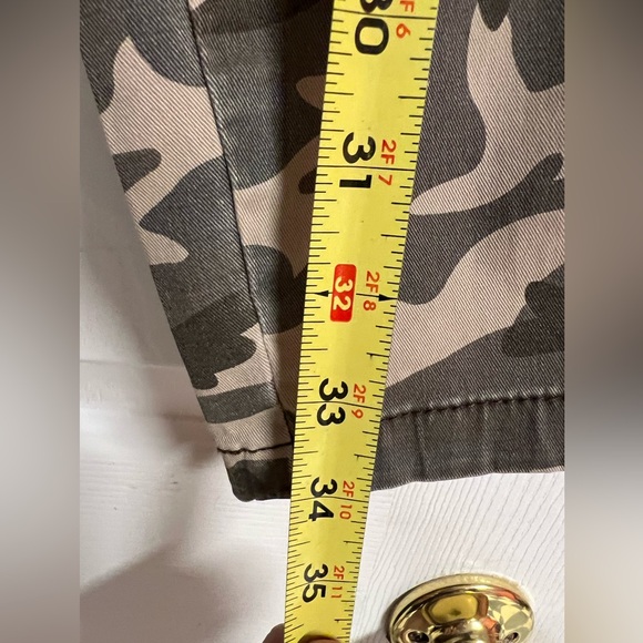 Jag Camo Jeans Size 6 - Picture 2 of 8